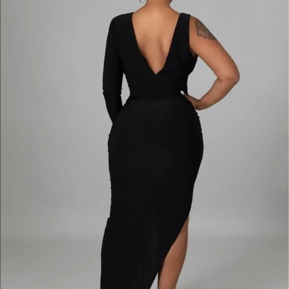 NEW TRENDY BLACK ONE SHOULDER FITTED MAXI DRESS - Picture 3 of 9